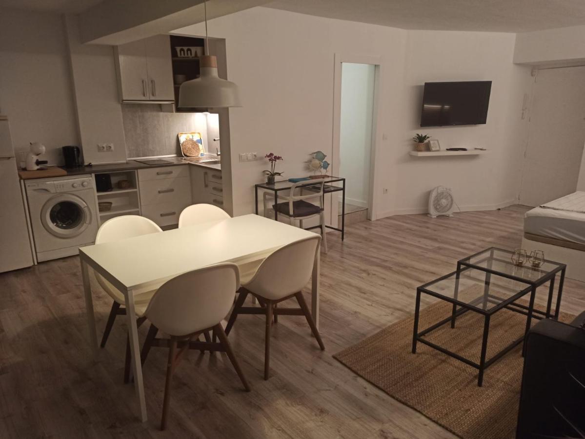 Apartamento C Y L Torremolinos Exterior foto